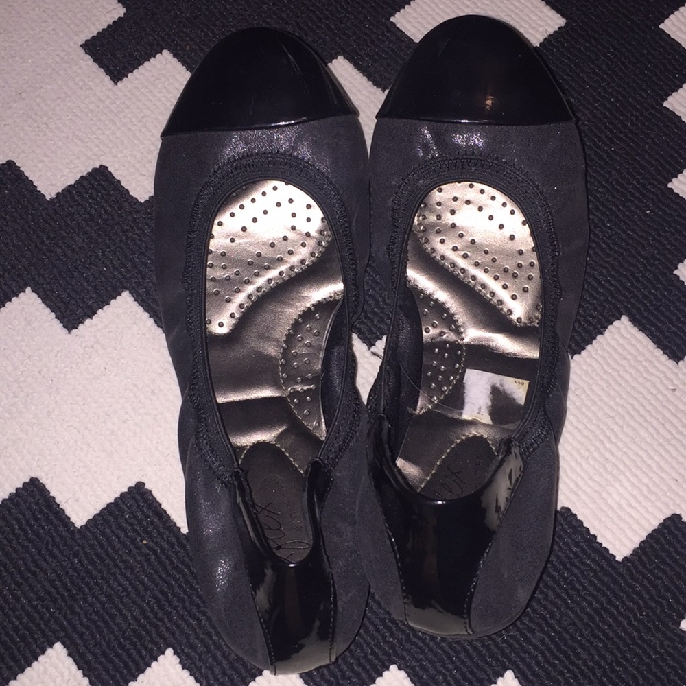 Black flats